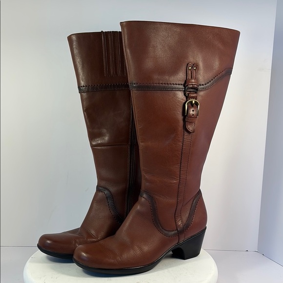 Clarks Ingalls Leather Boot Brass Buckle Sz 9 Riding Equestrian Classic Western - Picture 1 of 9